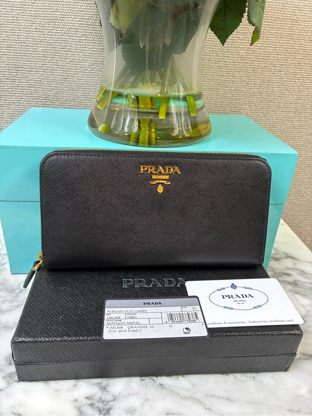 Prada Nero Black Saffiano Leather Zip Around Wallet - NWT Brand New w/ Box